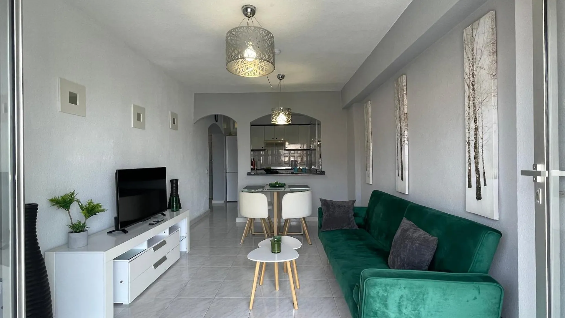 Apartamento Moderno A 1Km De La Playa De Benalmádena Appartamento