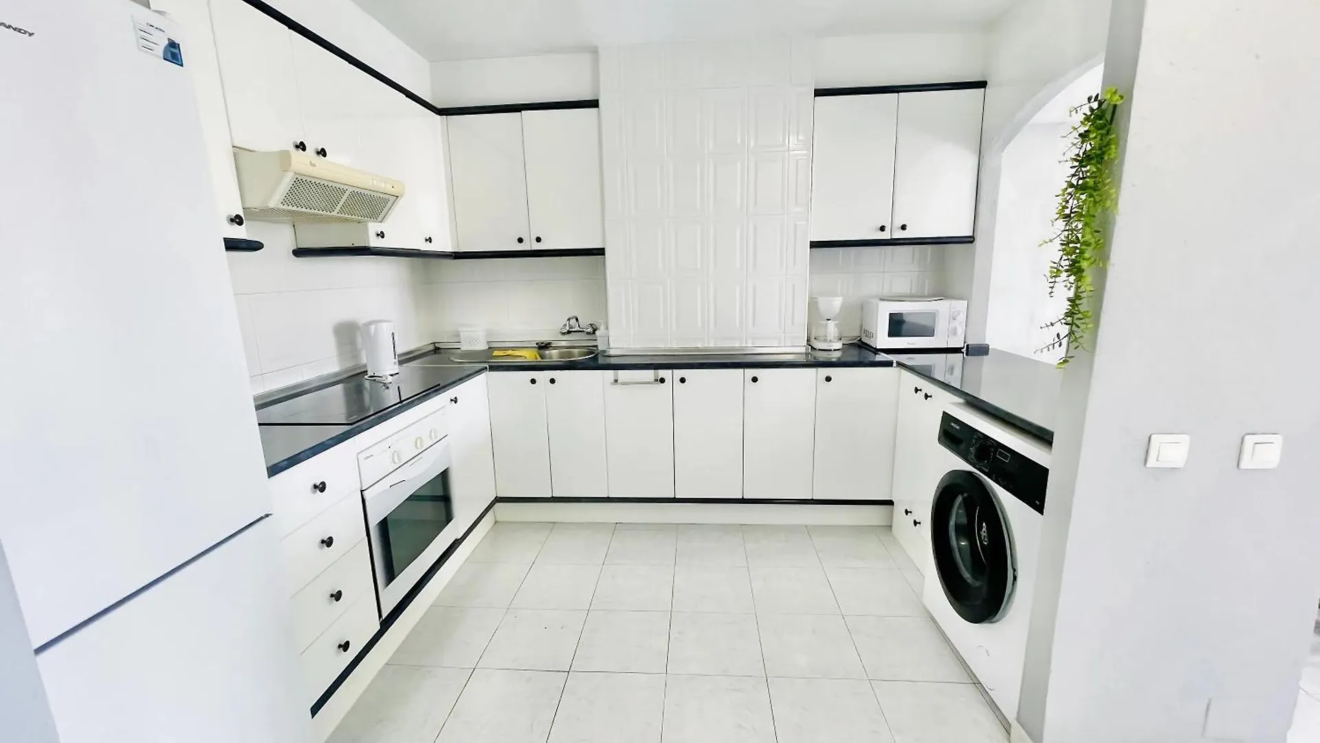 公寓 Moderno Apt Centrico A 1Km De La Playa 贝纳尔马德纳